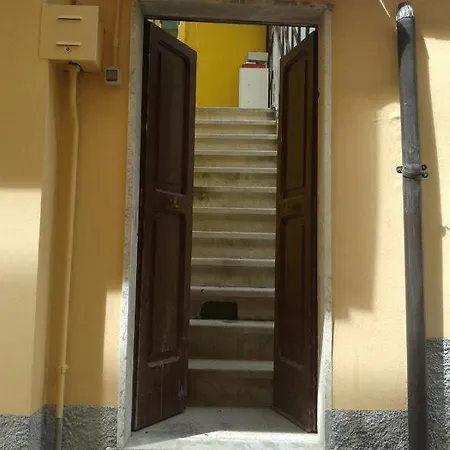 Holiday home Cucciola